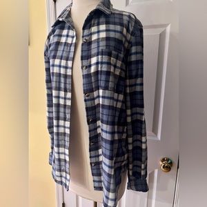 Woman’s Aeropostale Flannel Shirt